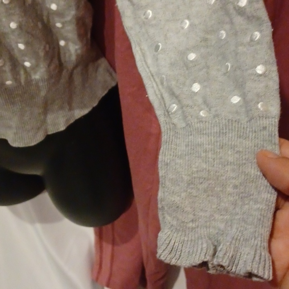GUESS Mini Cropped Cardigan, gray w/white polka dots, scoop neck - Picture 3 of 7